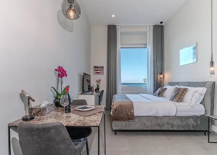 Daire Alta Marea Apulia Sea View *